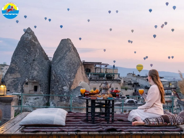 Đi Thổ Nhĩ Kỳ Tự Túc Hay Theo Tour? So Sánh Chi Phí Và Ai Hợp Loại Nào