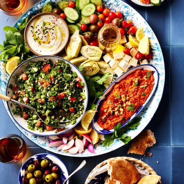 Mezze – Món Khai Vị Thổ Nhĩ Kỳ Gồm Những Gì? Cách Ăn Và Món Phổ Biến