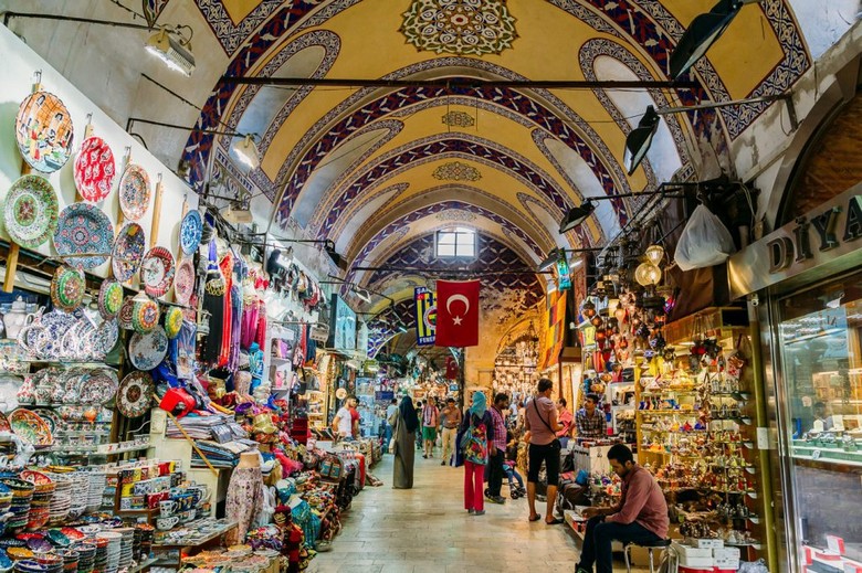 Chợ Grand Bazaar Istanbul, điểm giao thương Đông Tây lâu đời