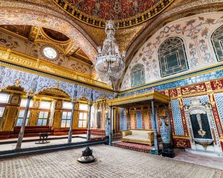 Kho báu và khu Hậu cung trong Cung điện Topkapi